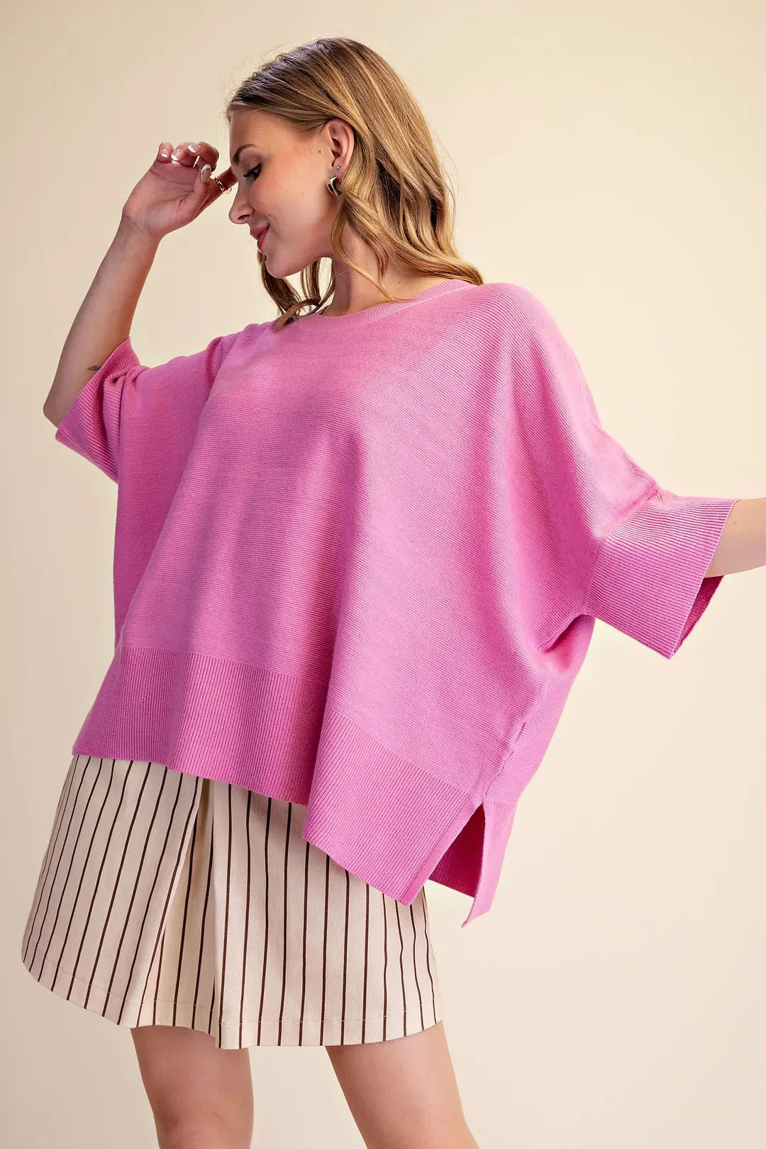 Round Neck Short Sleeve Oversized Pullover Sweater