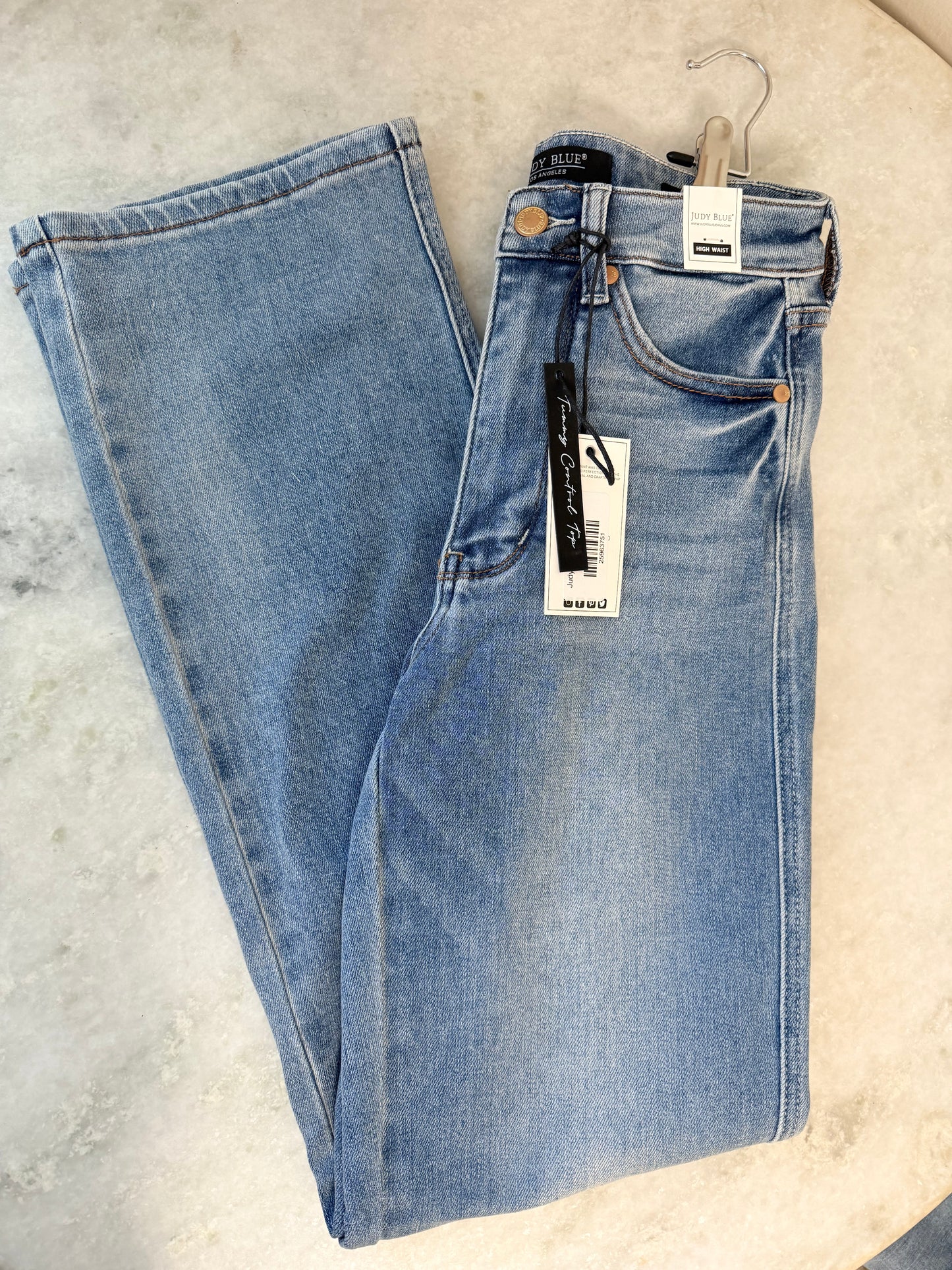 Judy Blue Light Jeans