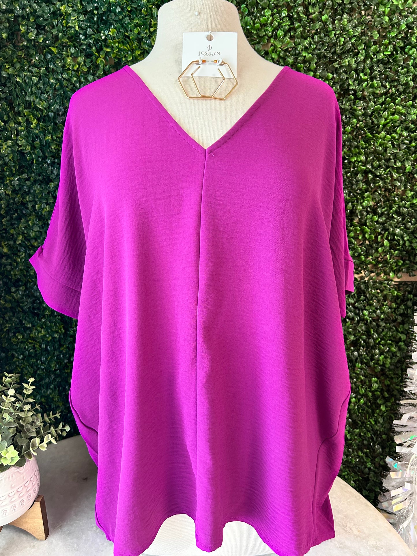 Take Your Time V Neck (Curvy)