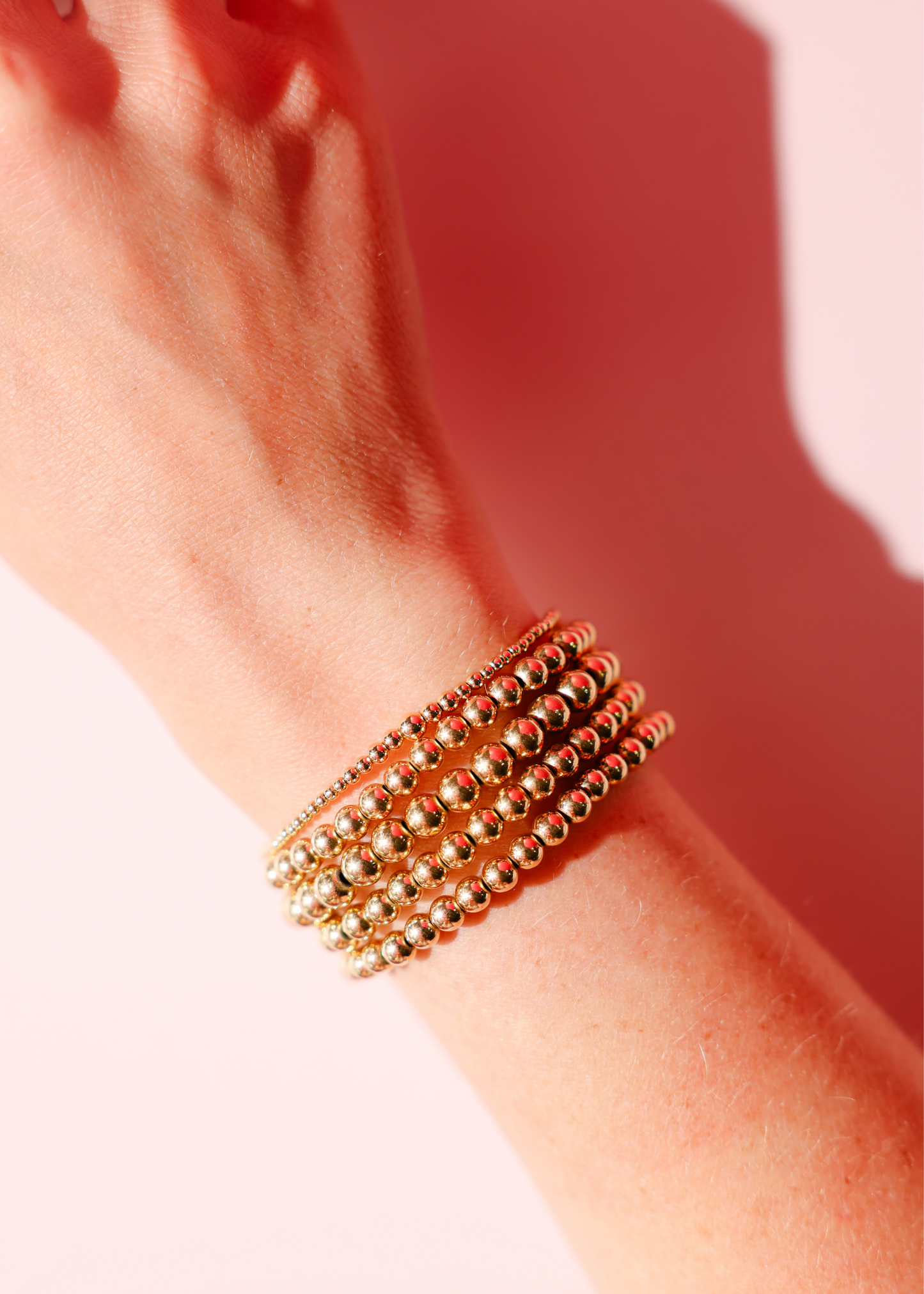Dainty Hilo Bracelet in Gold
