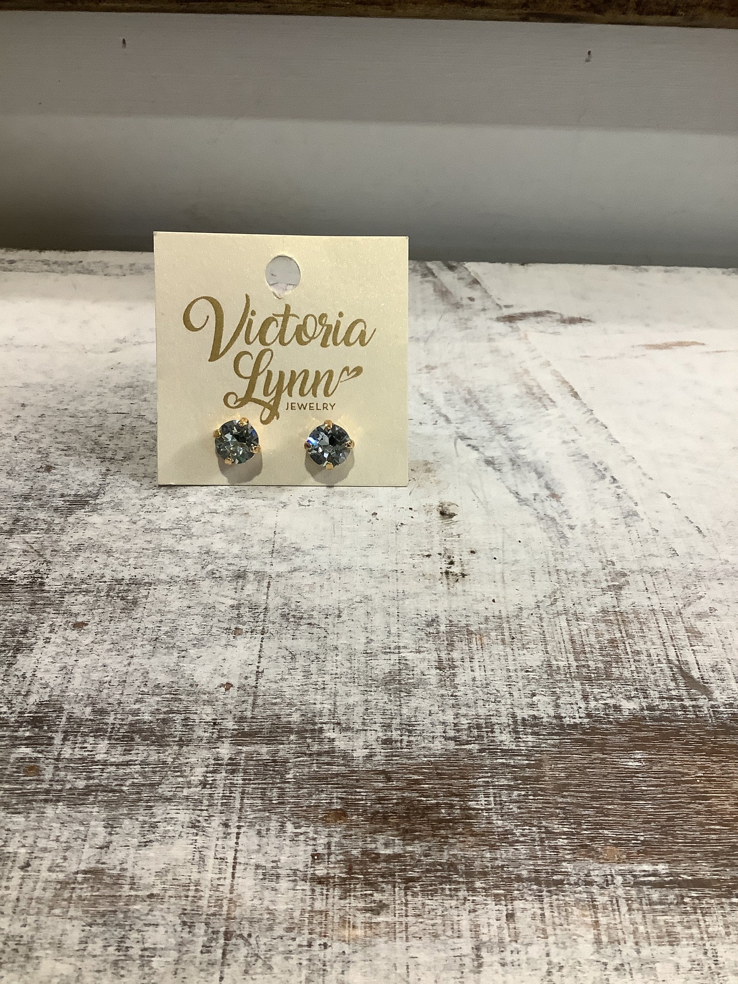 VL Earrings 3