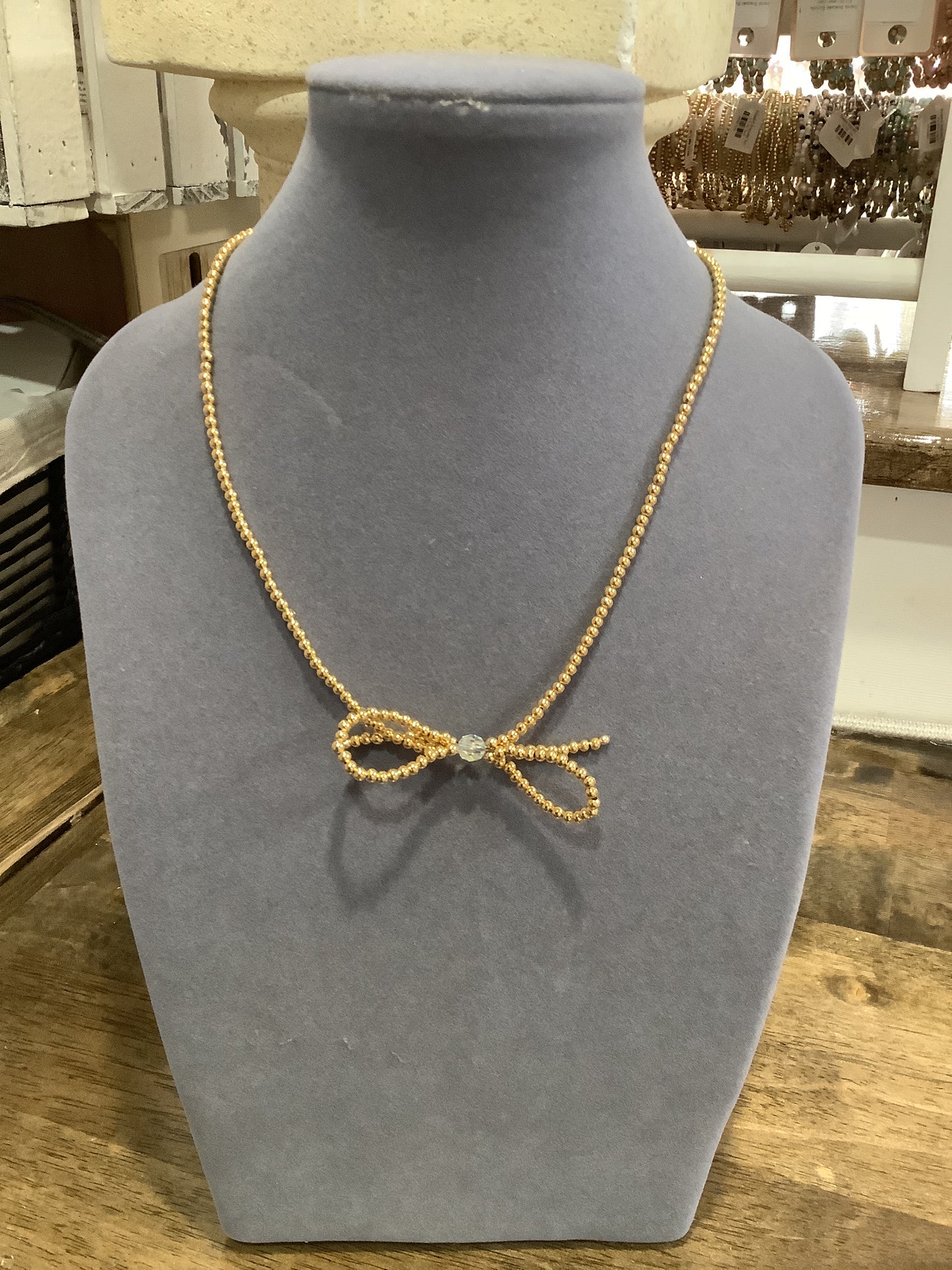 VL Magnolia Necklace