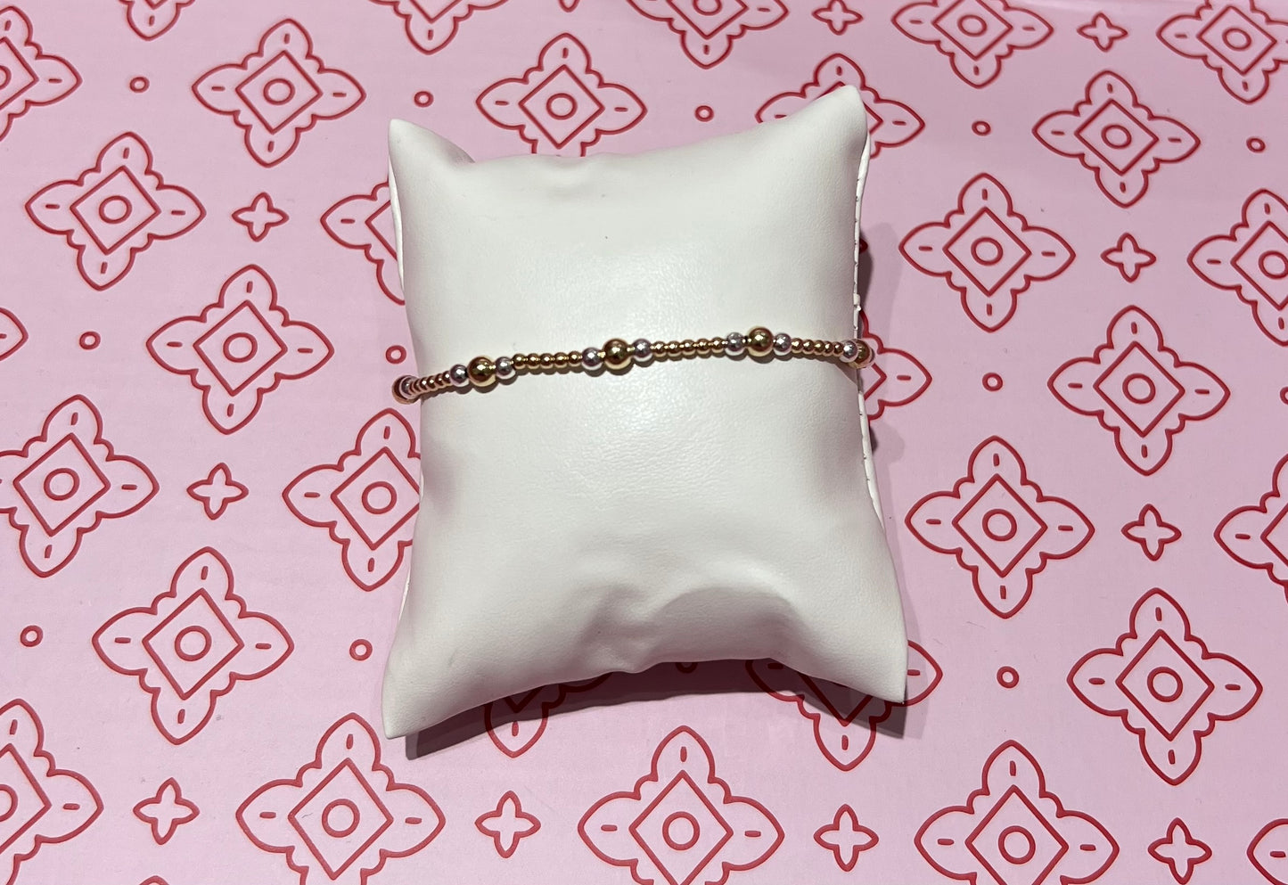 Dainty Sutton Bracelet