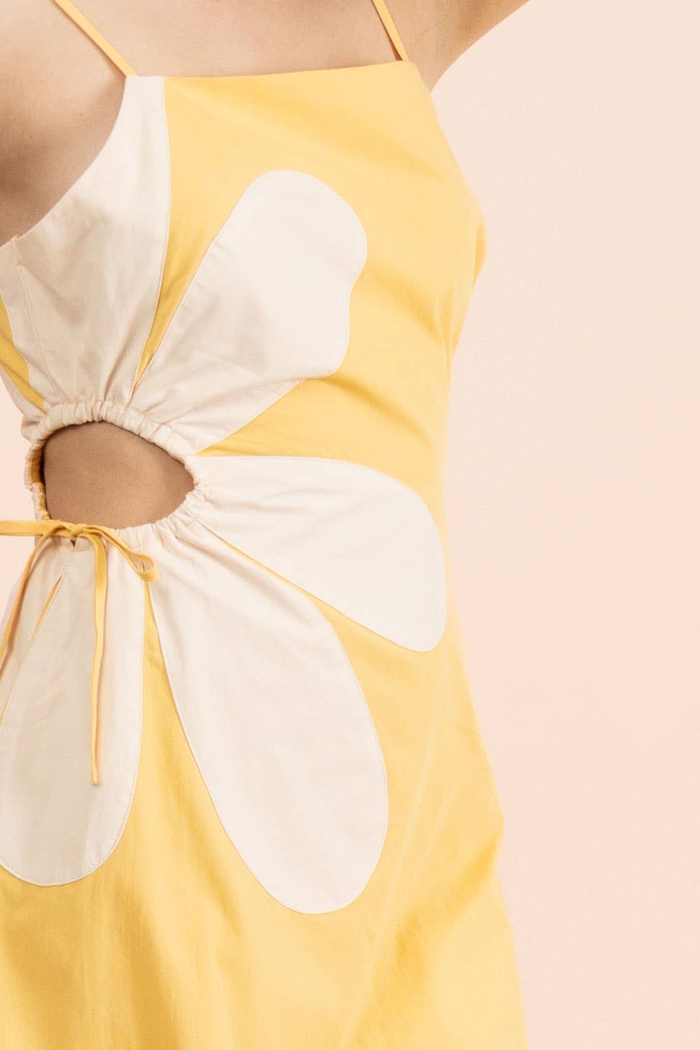 Side Cutout Floral Detail Resort Midi Dress