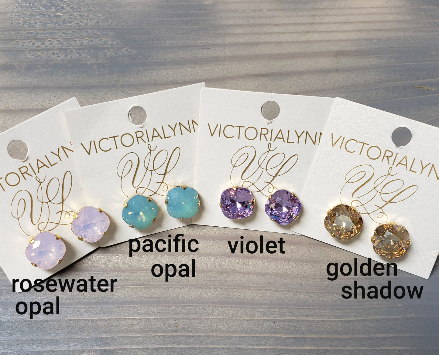 12mm Stud in gold setting