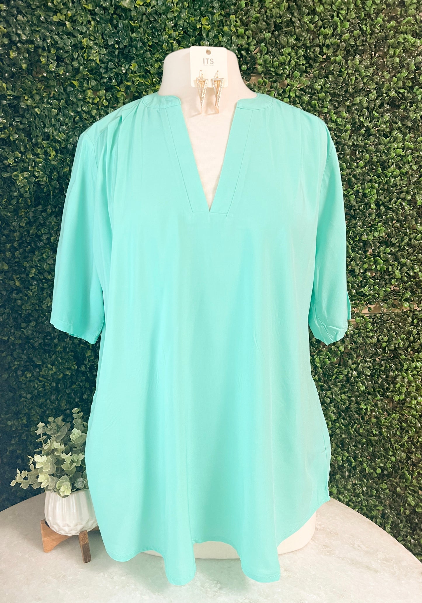 Everyday Dream V Neck