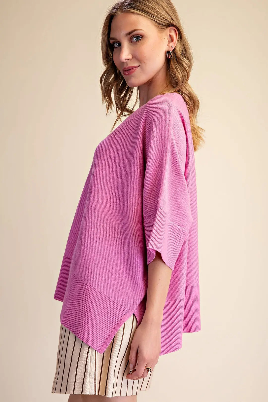 Round Neck Short Sleeve Oversized Pullover Sweater