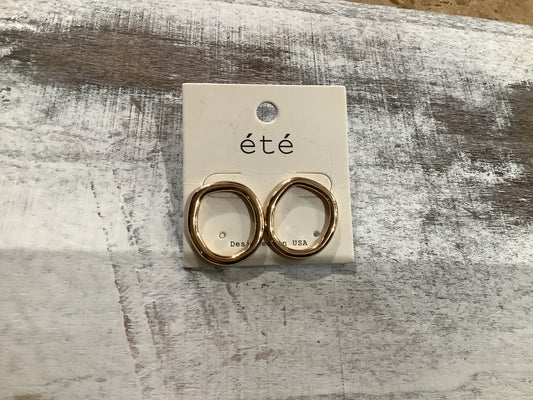 Olivia Loop Earrings