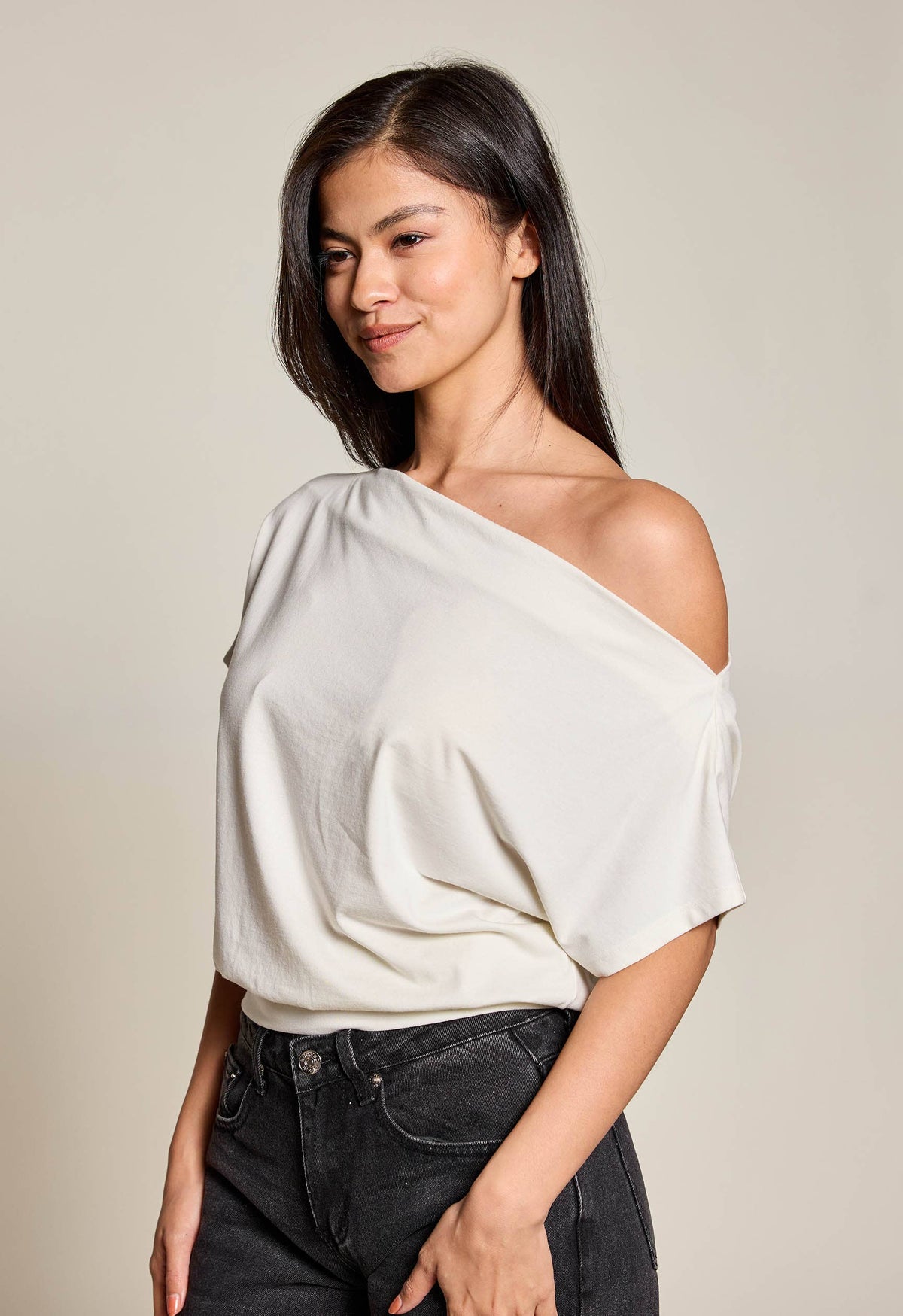 Asymmetrical One Shoulder Tee