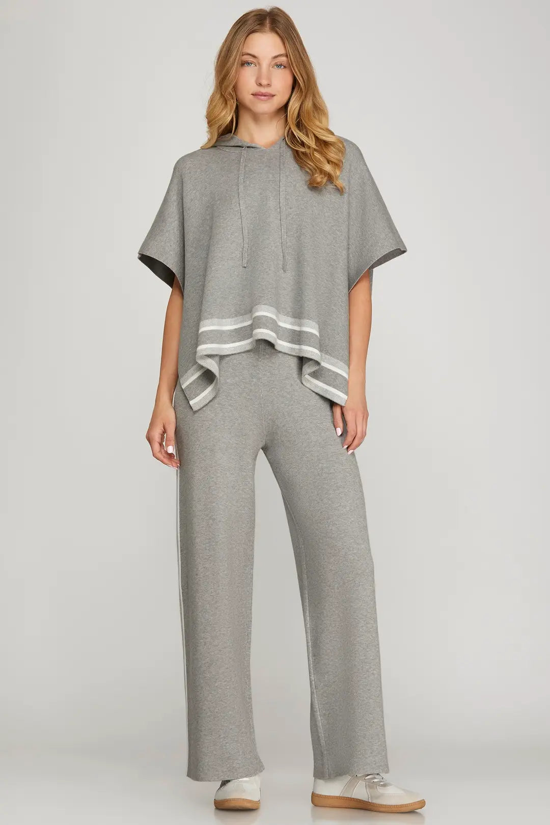 SHORT SLEEVE LOOSE FIT HOODED SWEATER TOP