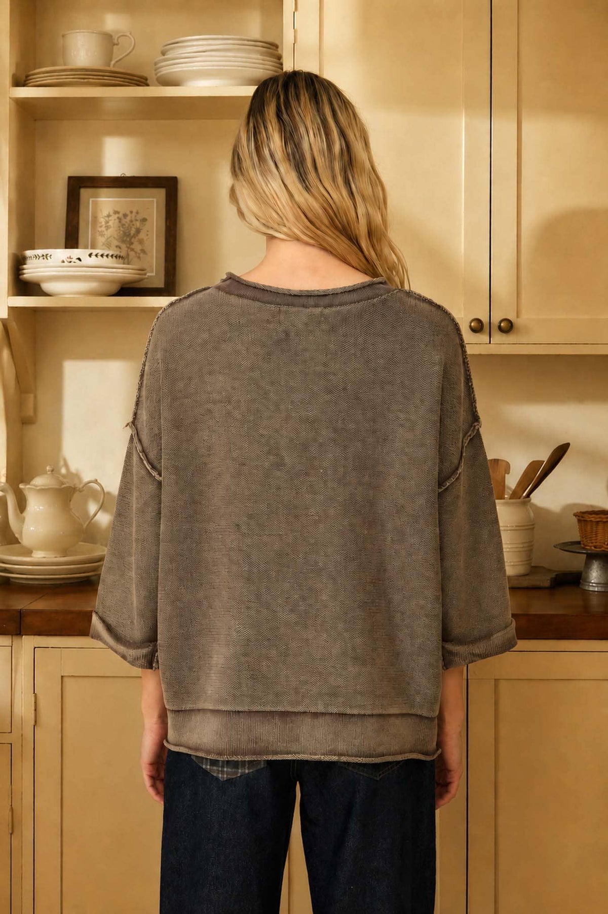 WASHED INVERTED SEAM  SLEEVE
