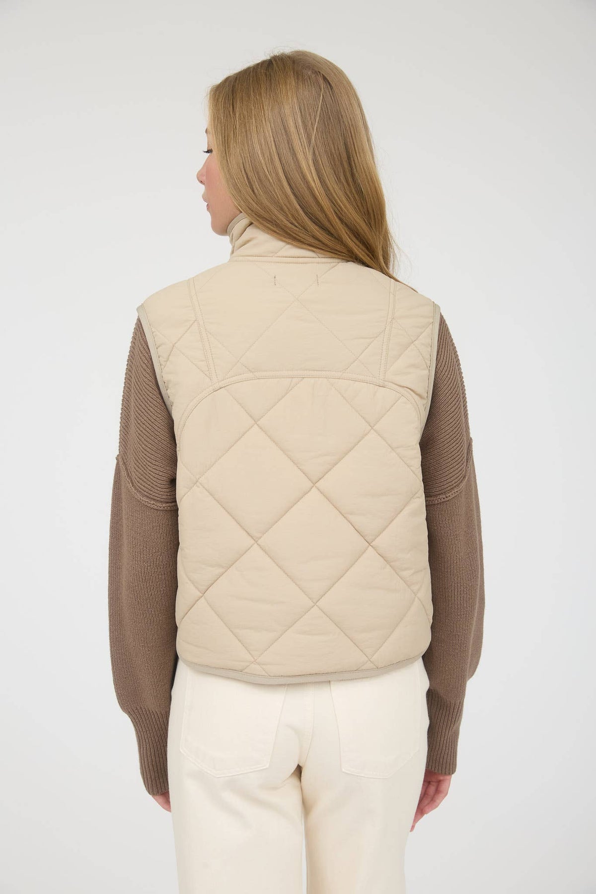 SNAP BUTTON QUILTED PUFFER VEST