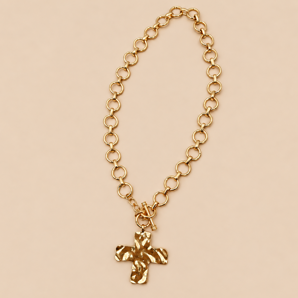 NOTABLE HAMMERED CROSS FRONT TOGGLE NECKLACE