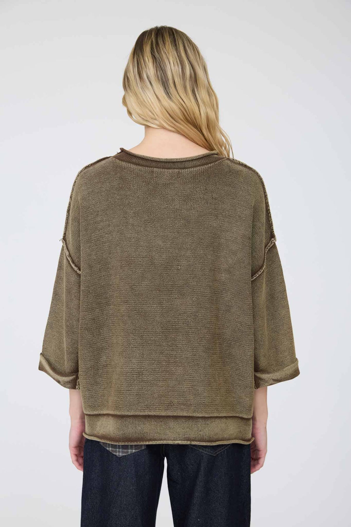 WASHED INVERTED SEAM  SLEEVE