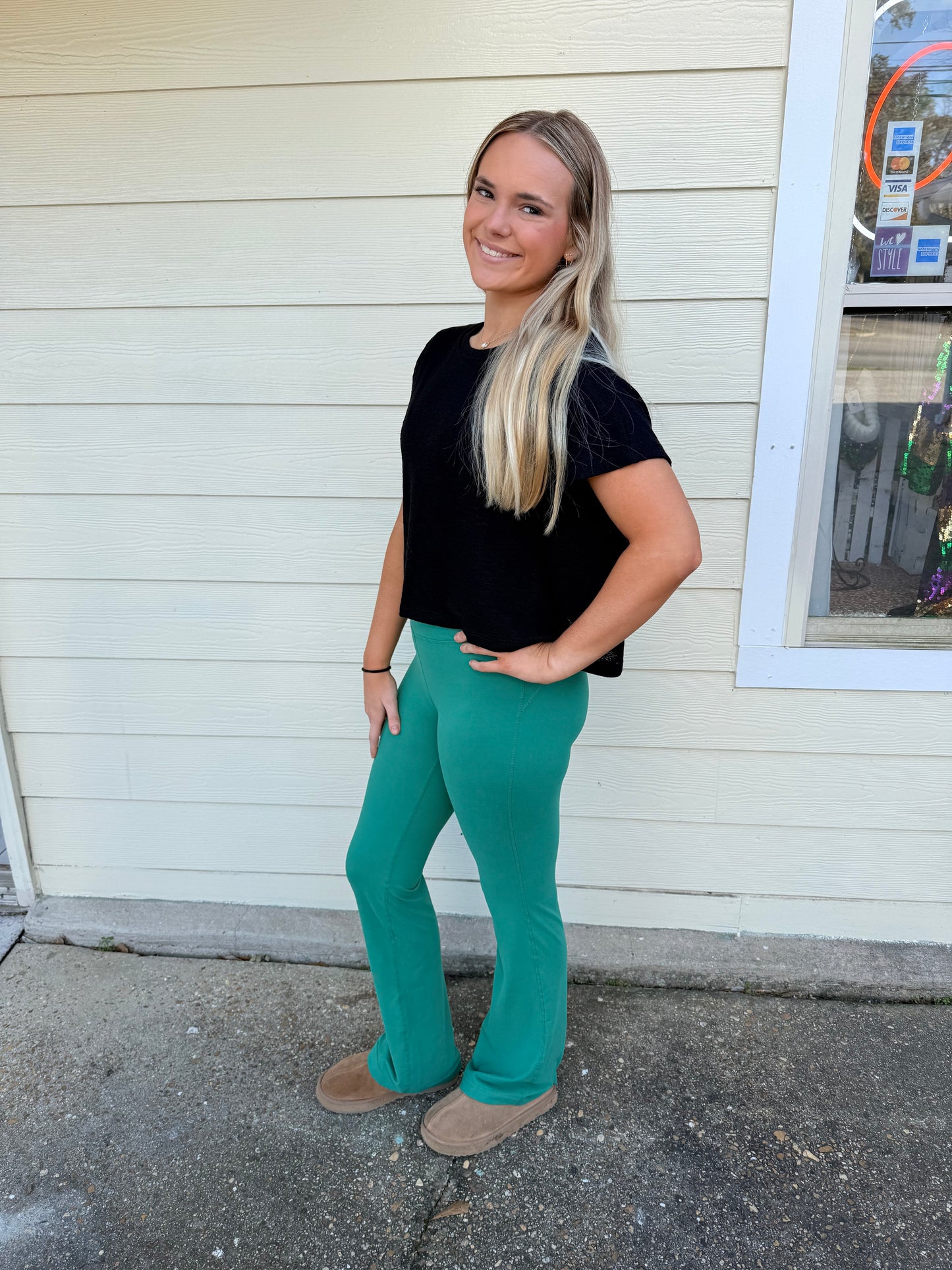 Hi Waist Bell Bottom Yoga Pants