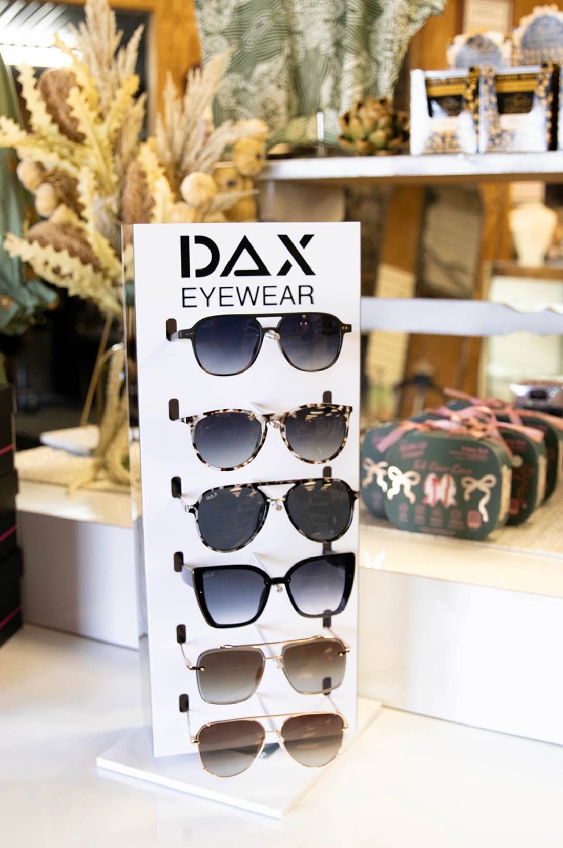 Lux - Women's Polarized Oversized Cat Eye Sunglasses