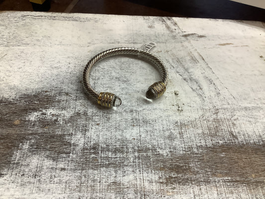 2 Crystal Cuff