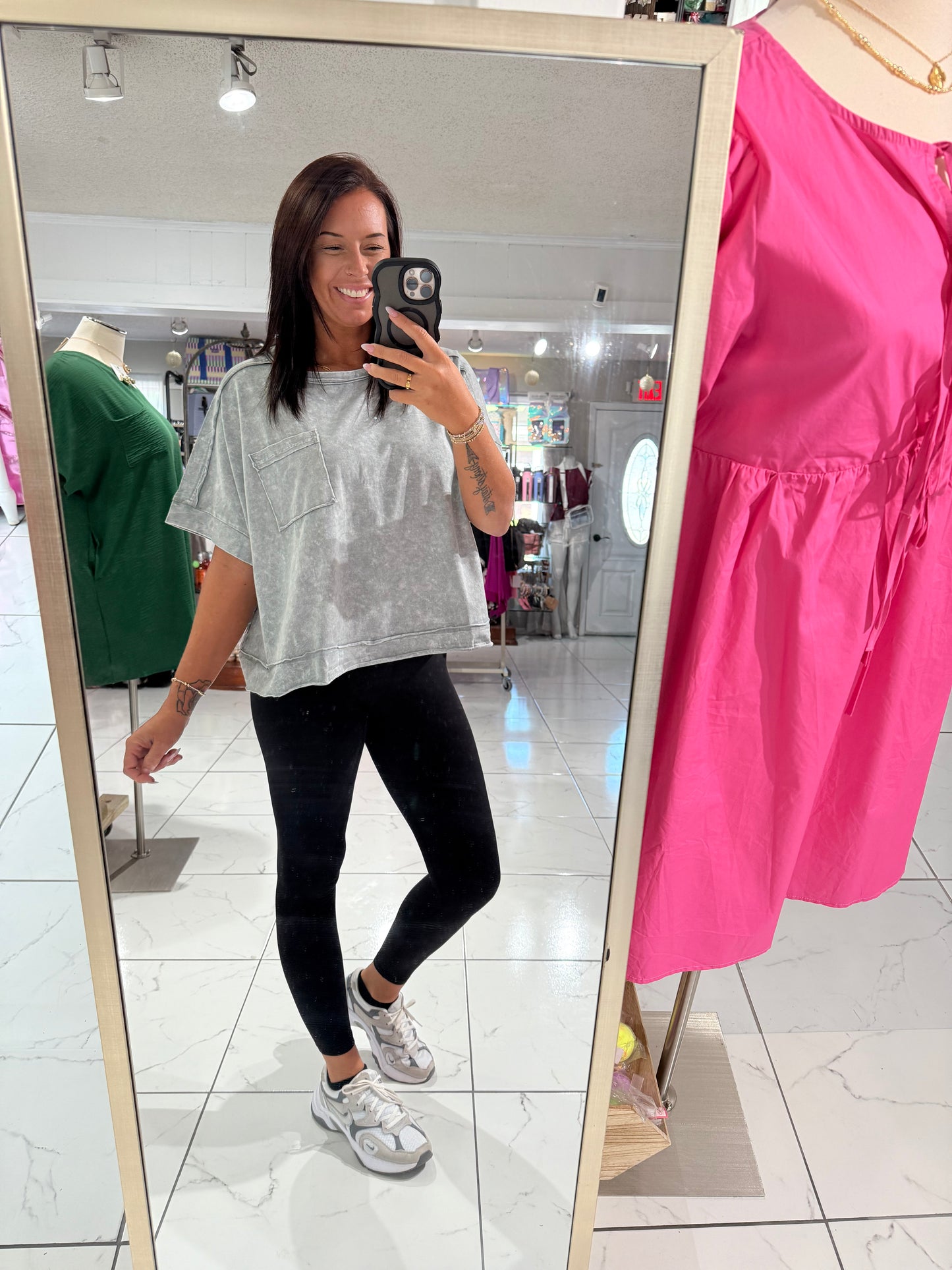 Relaxed Fit Cropped Tee