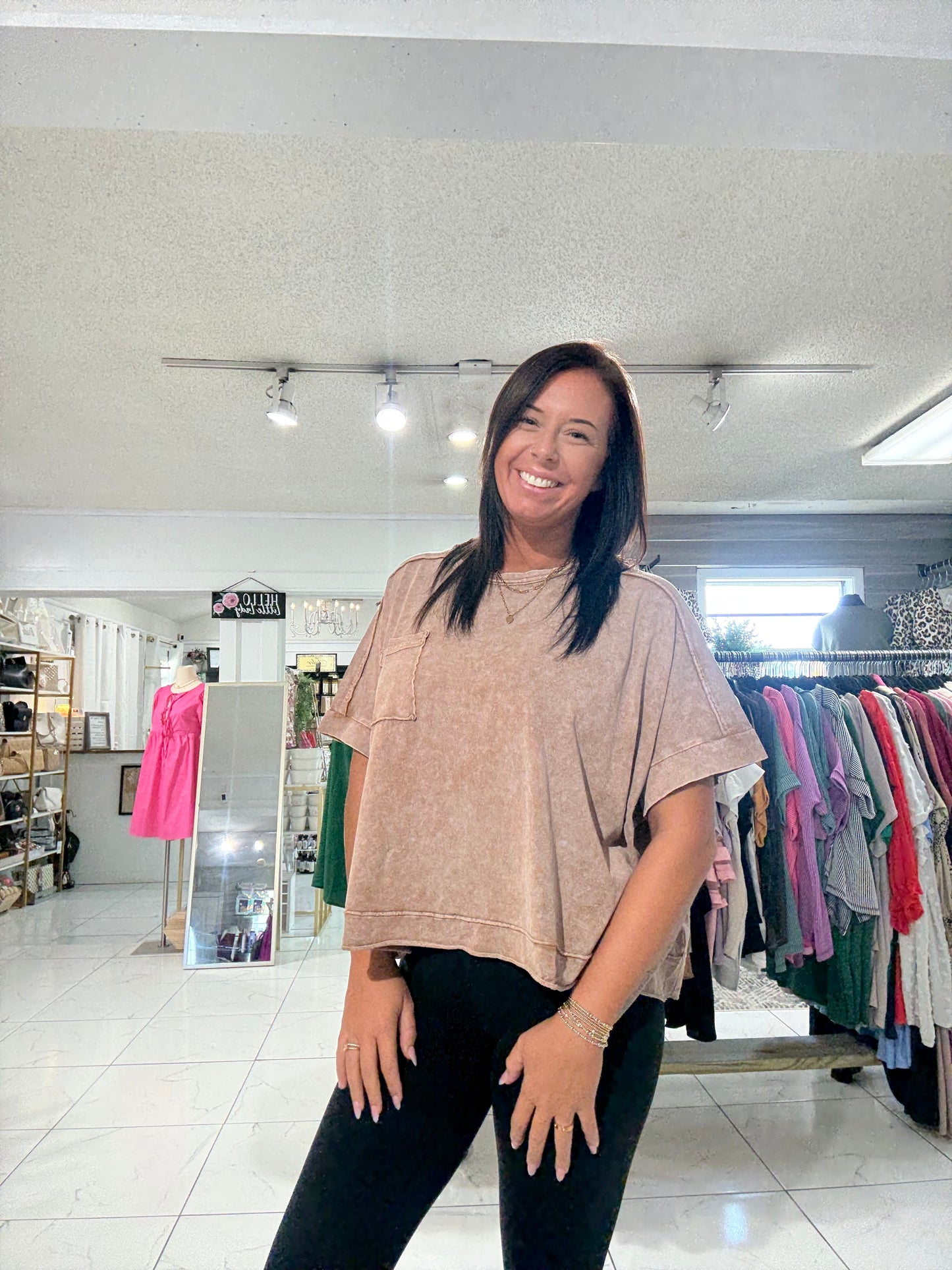 Relaxed Fit Cropped Tee