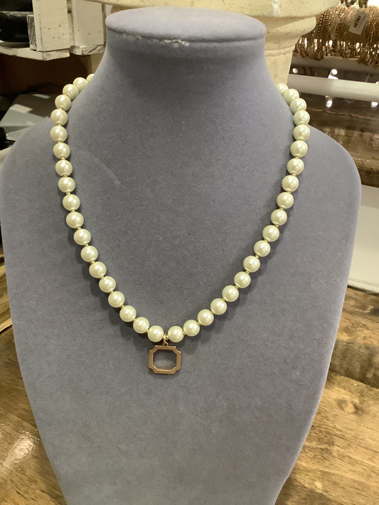 The Harper Pearl
