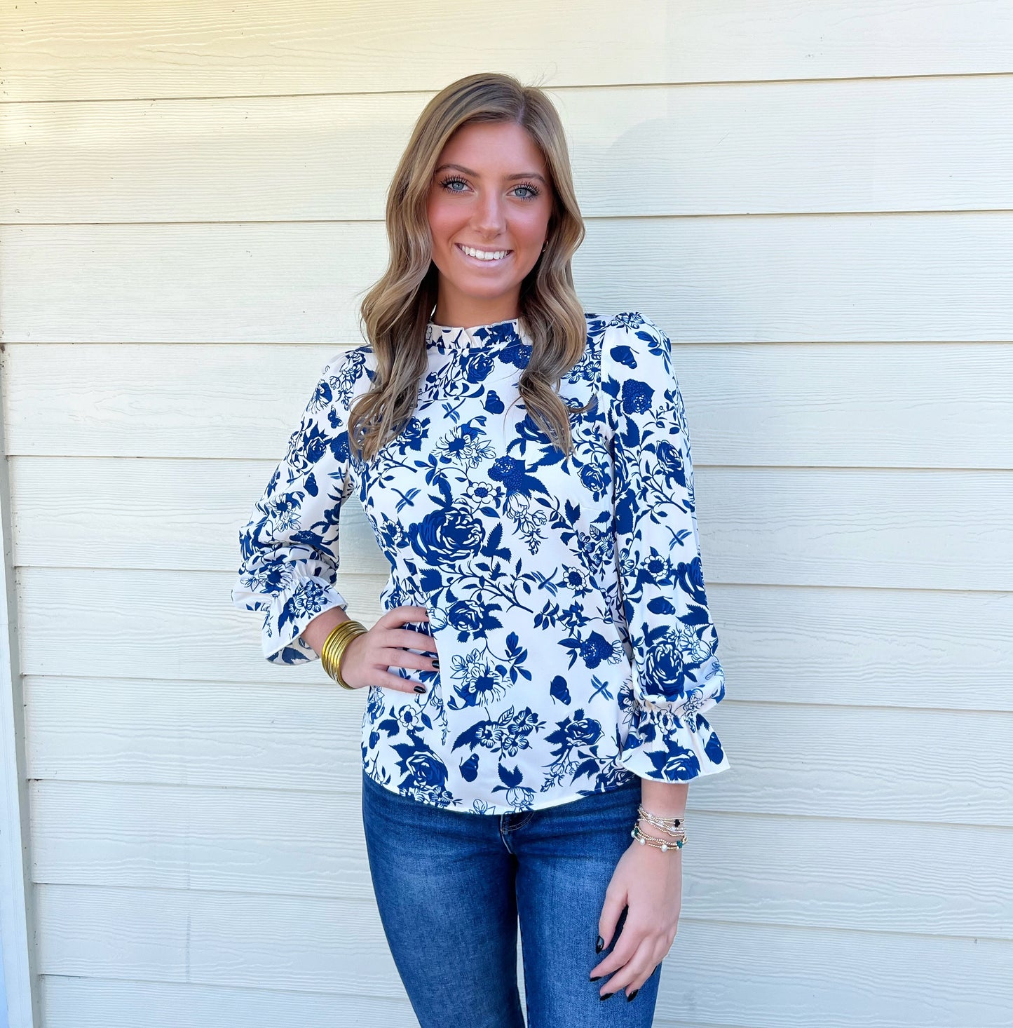 Classic Love Long-sleeved Blouse