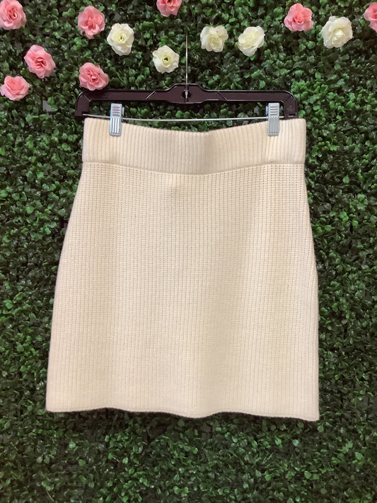 Hang Tight Skirt