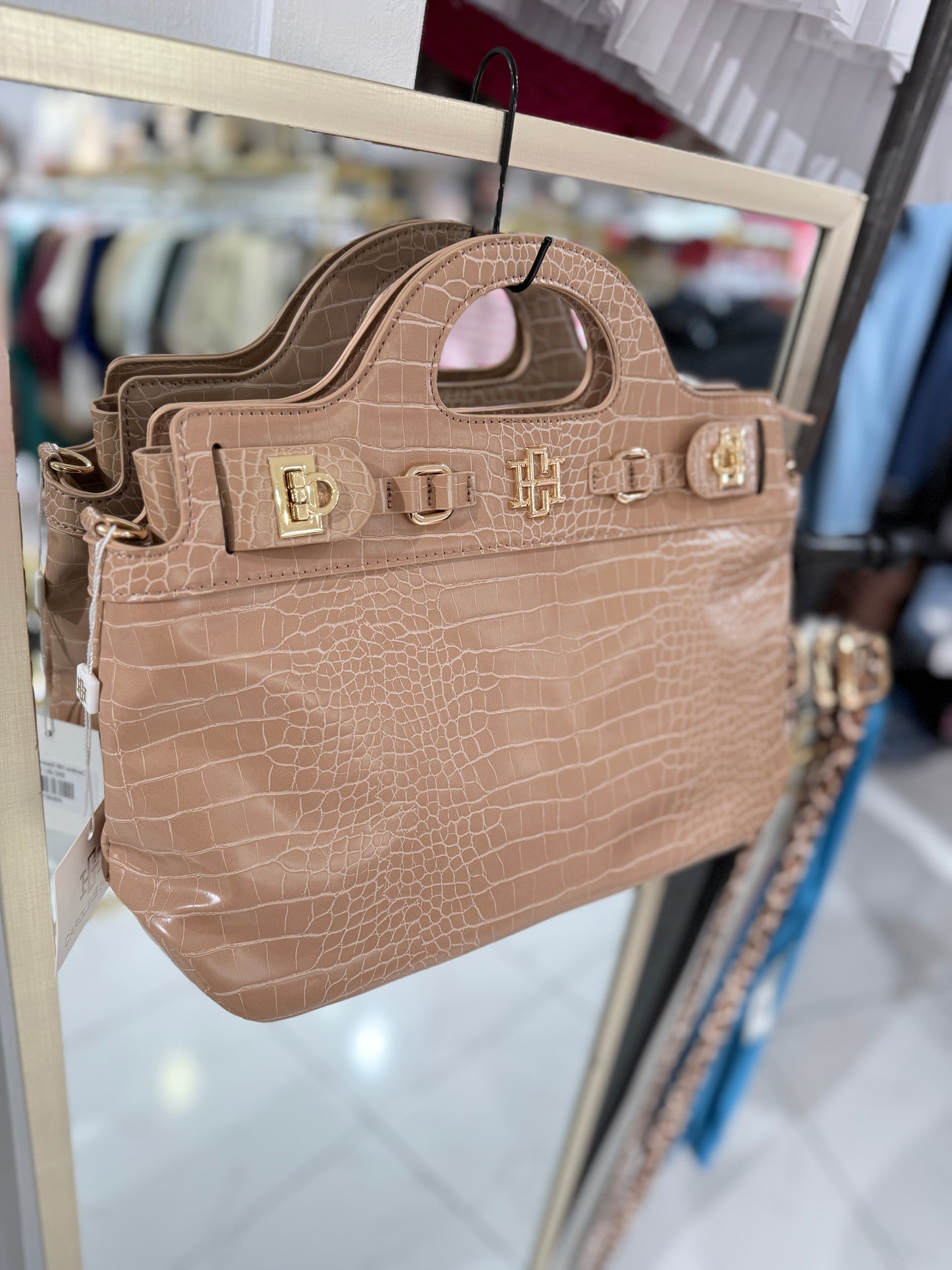 Caroline Hill Savannah Handbag