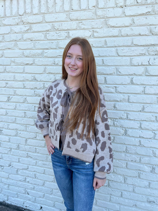 Leopard front tie Sweater