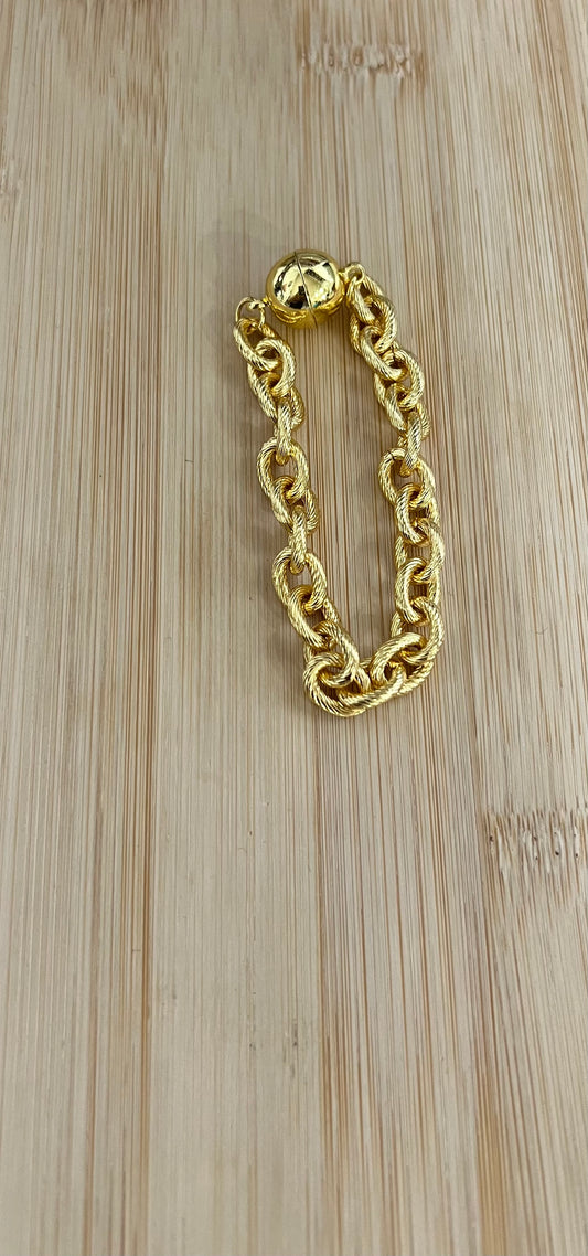 Shay Bracelet
