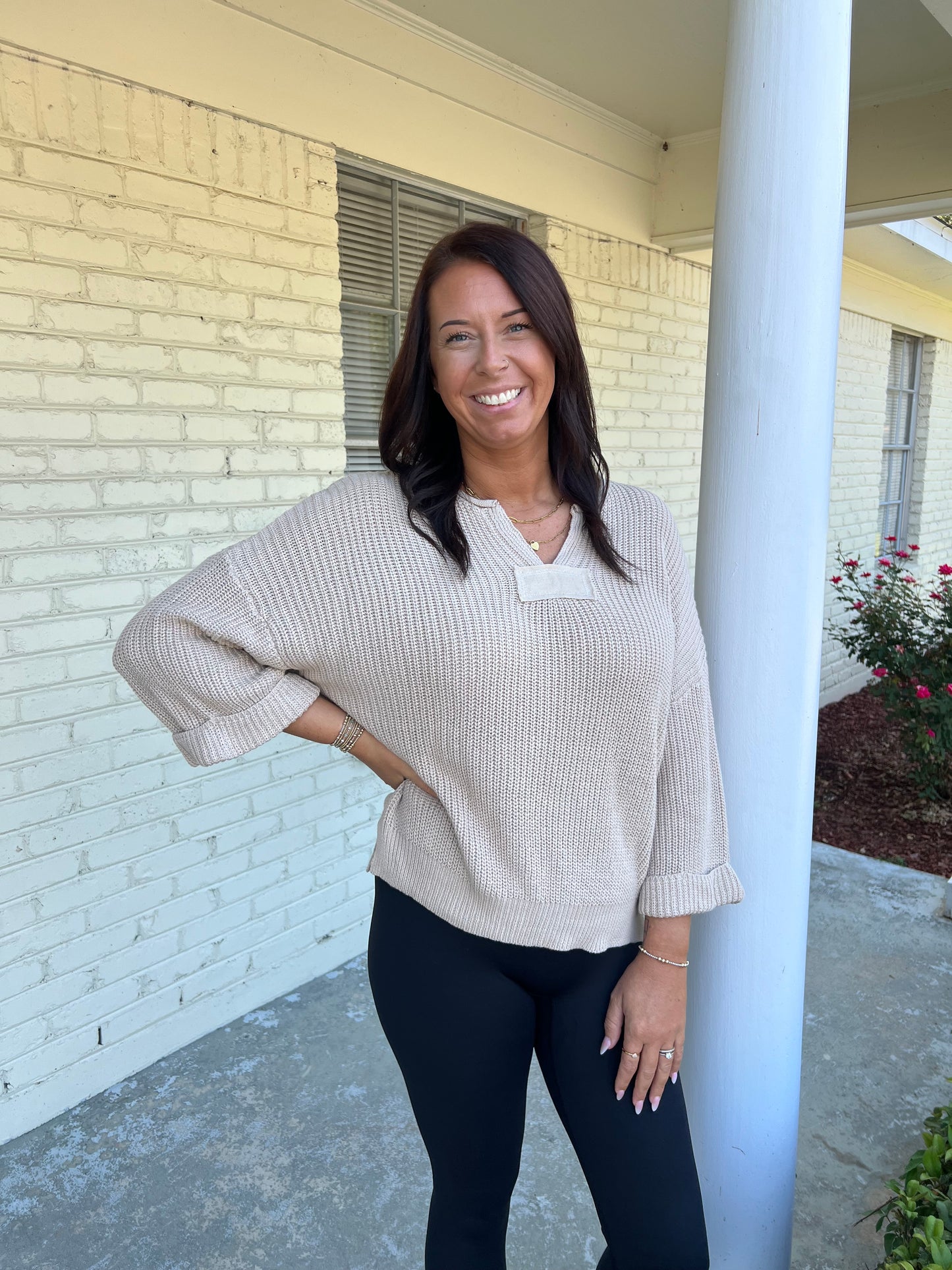 Alissa V neck pullover