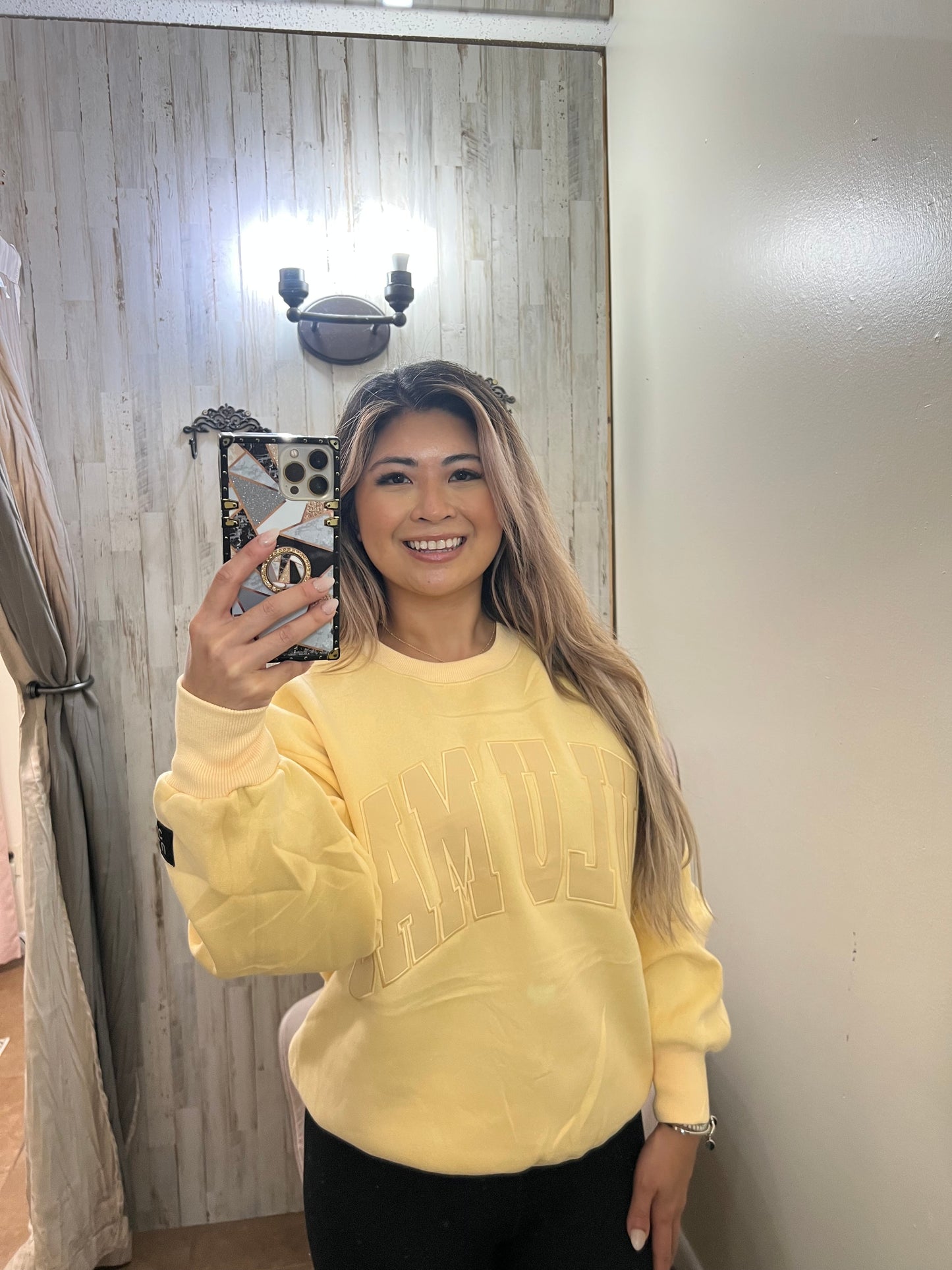 LULU MAC sweatshirt