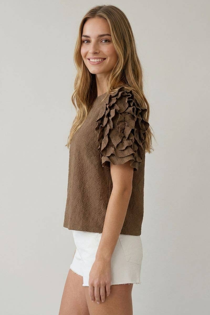 TEXTURED RUFFLE SLEEVE TOP
