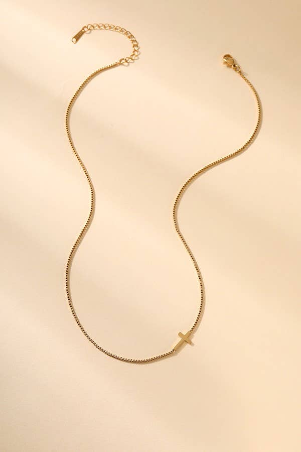 18K side CROSS NECKLACE