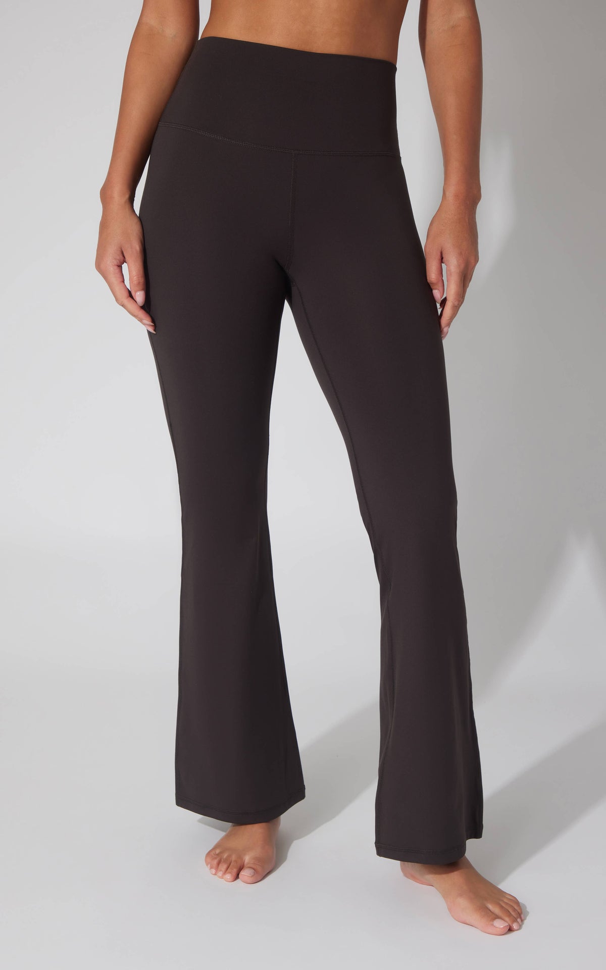 Women's Lux Everyday Basic High Rise Flared Leg Pant