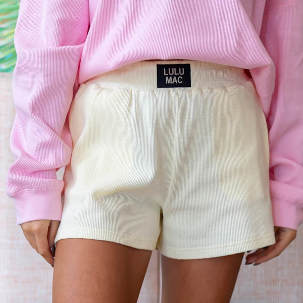LULU MAC Shorts