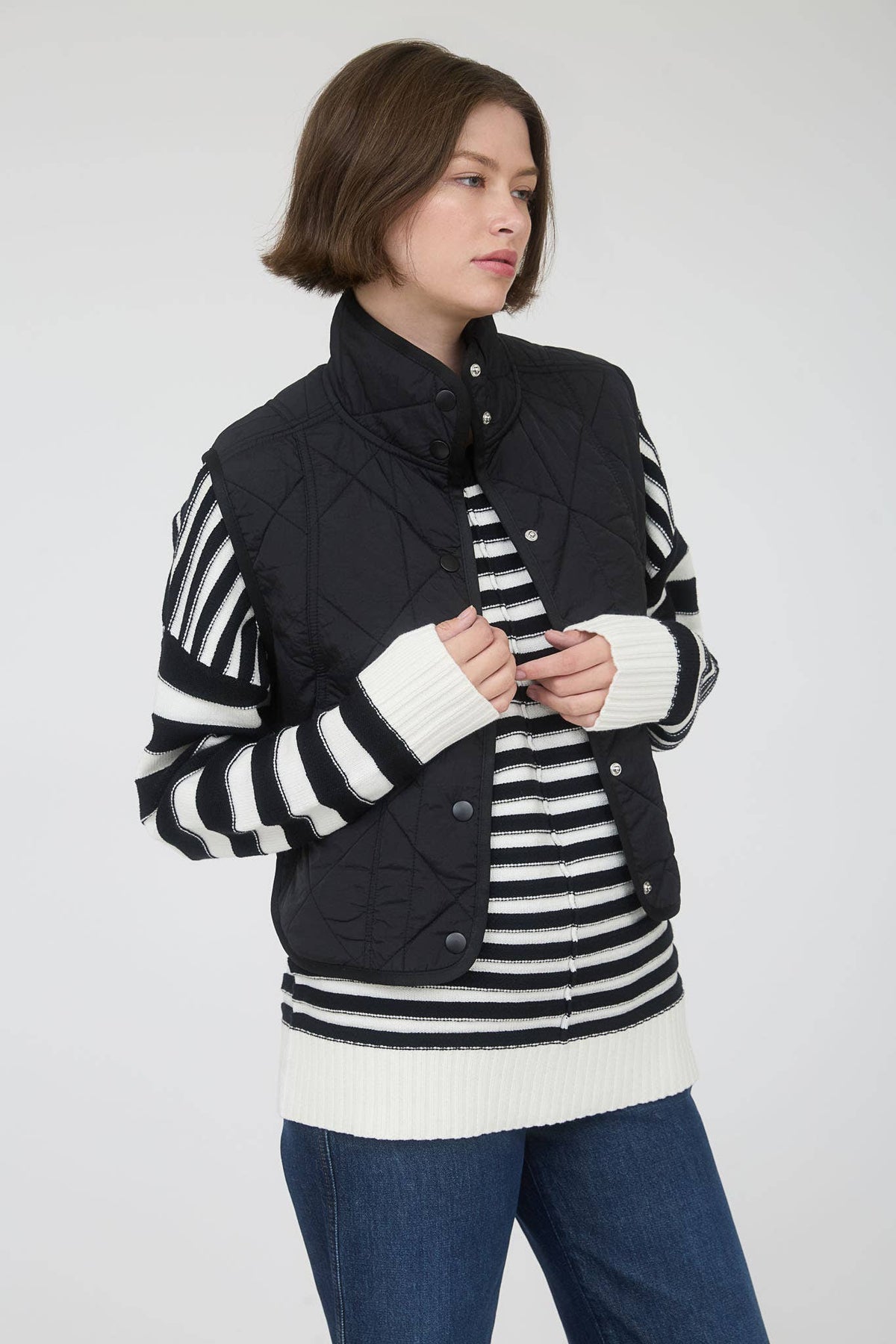 SNAP BUTTON QUILTED PUFFER VEST