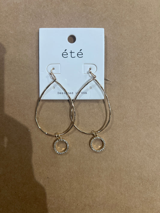 circle diamond earrings
